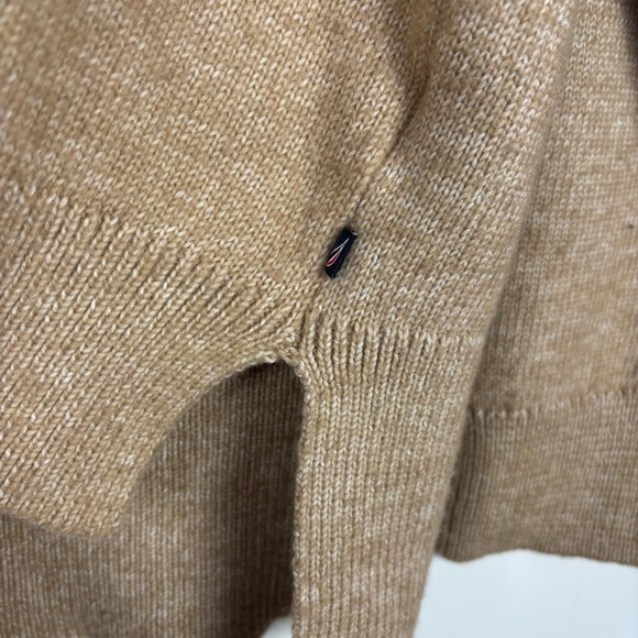 Nautica Jeans Women’s Camel Tan V Neck Cable Knit Sweater Soft Preppy Minimalist - Picture 4 of 13